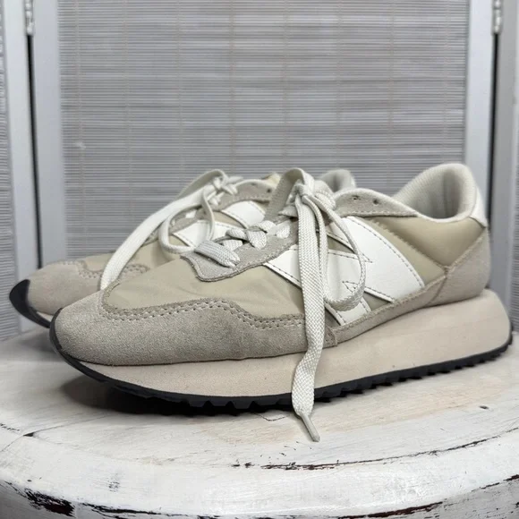 New Balance Off White Beige Suede Fabric Retro Sneakers Casual Street Style 7 - Picture 1 of 11